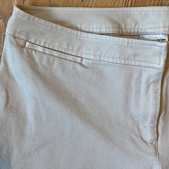 Chico’s Khaki Capris - Picture 4 of 8